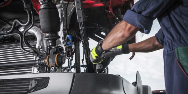 Top-notch Truck Maintenance: Ensuring Smooth Rolling for Your Big Wheels!